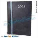 73 Sunday Separate Leather Diary 2025 c